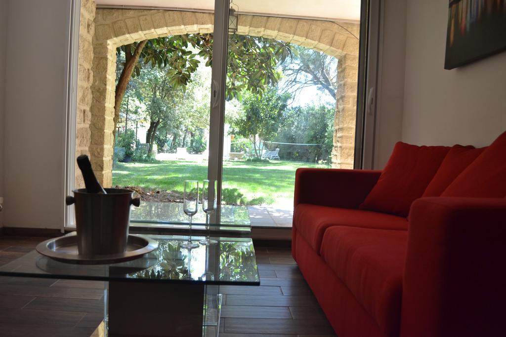 Mas Les Filaos Otel Carpentras Dış mekan fotoğraf